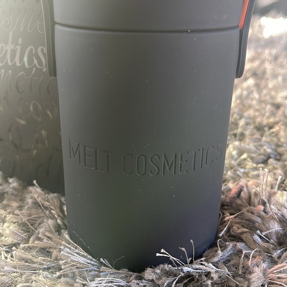 Melt Cosmetics - Picture 4 of 4